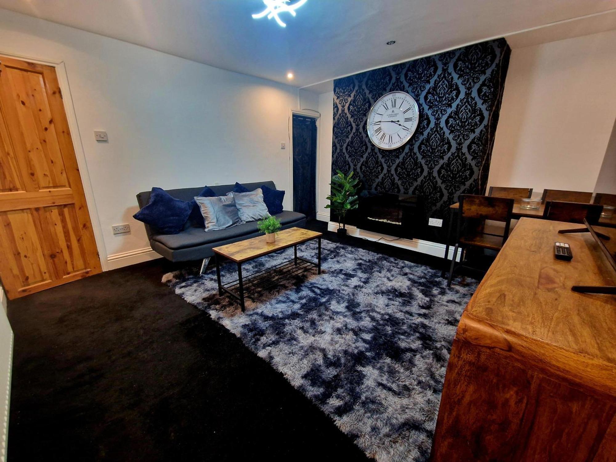 Private Courtyard Apartment In Bradford With Parking Shipley  Exteriér fotografie